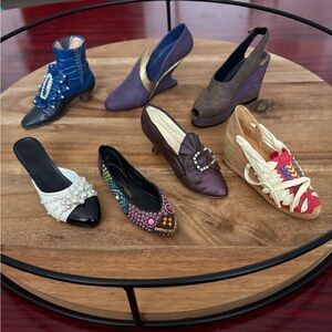 Just the Right Shoe Lot of 7 Miniature Collectible Shoes- Used